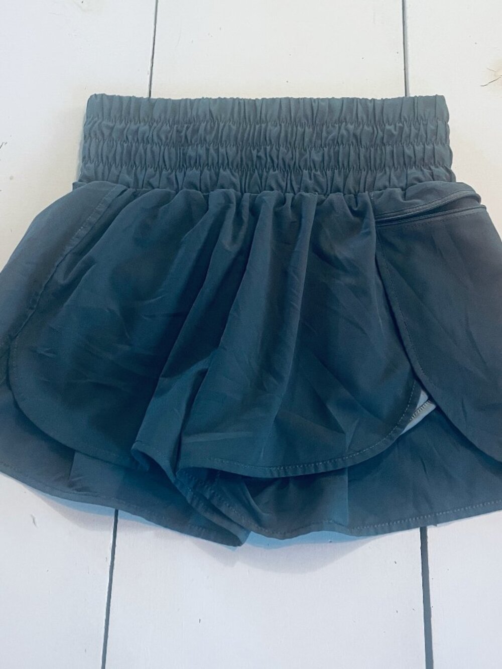 Blooming Jelly Workout Shorts Size Medium